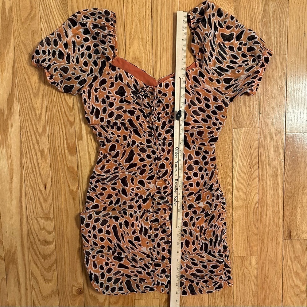 JOA Just One Answer Orange Leopard Print Short Sleeve Ruched Mini Dress S - Picture 8 of 8